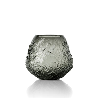 Bazar Bizar Earth Crater vaas van gerecycled glas in zwart – 26 × 24 cm